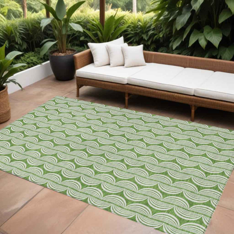 8' X 10' Green And Ivory Ogee Washable Indoor Outdoor Area Rug