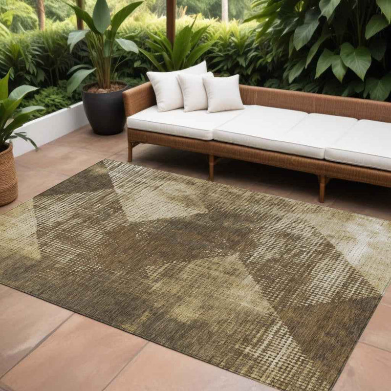 8' X 10' Brown And Beige Geometric Washable Indoor Outdoor Area Rug