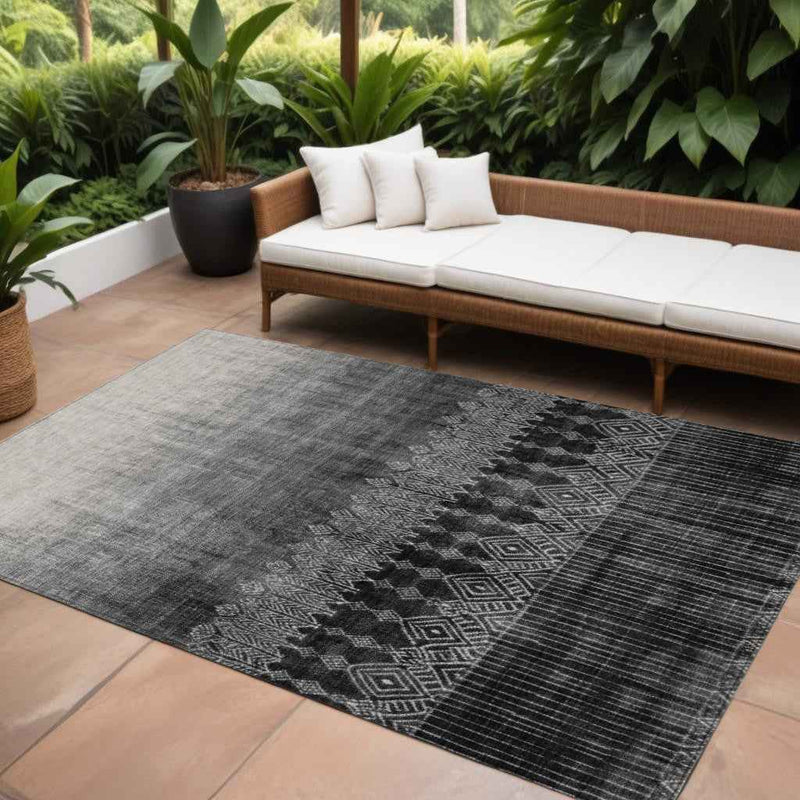 9' X 12' Black Ivory And Gray Ombre Washable Indoor Outdoor Area Rug