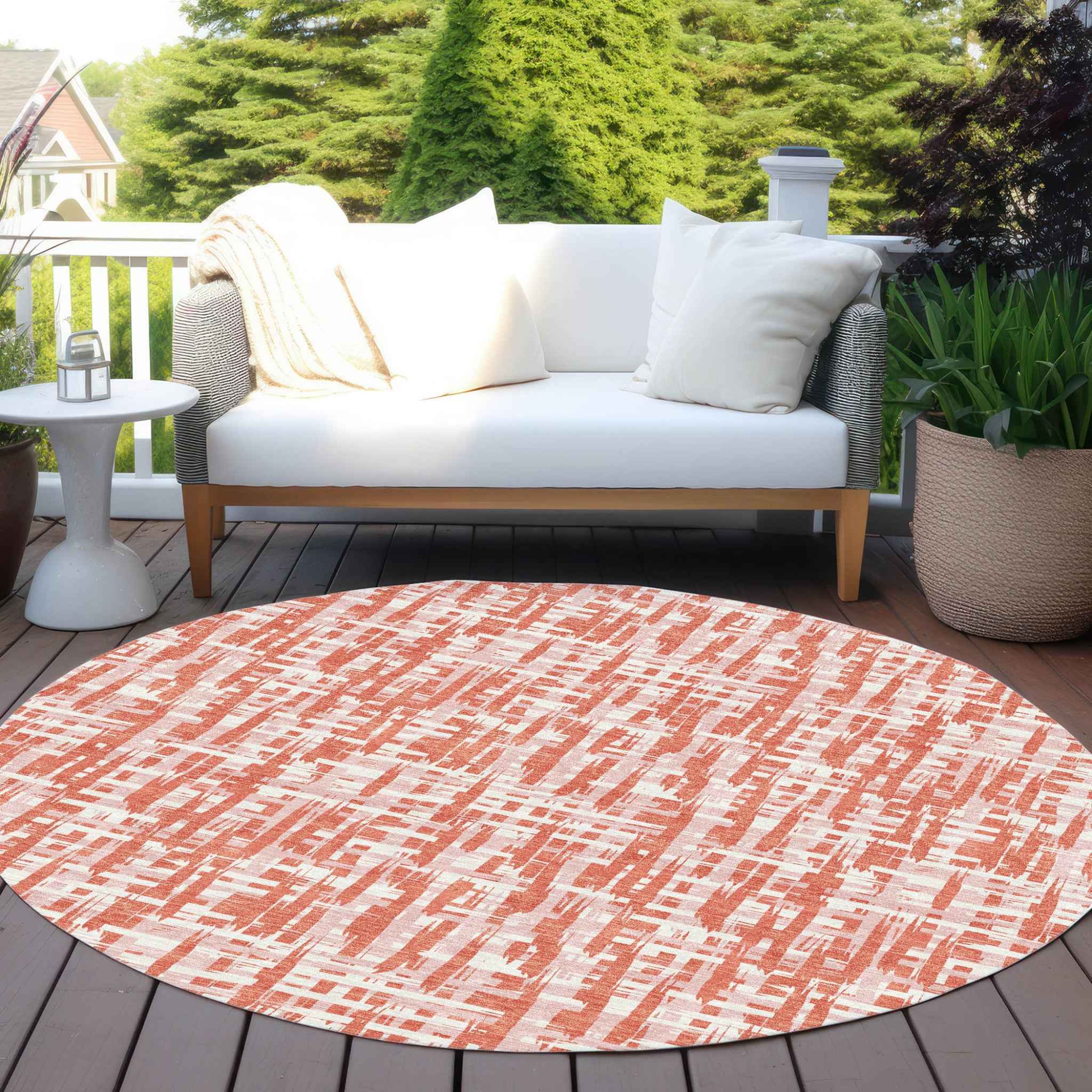 8' Coral Pink And Ivory Round Abstract Washable Indoor Outdoor Area Rug