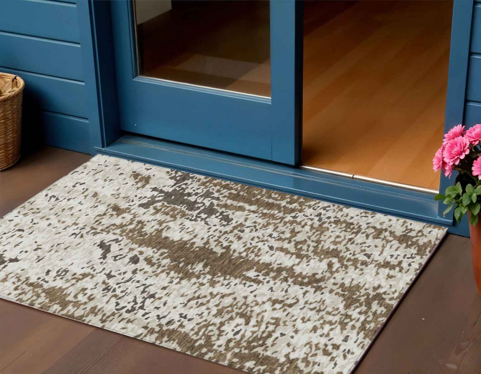 3' X 5' Brown And Ivory Abstract Washable Indoor Outdoor Area Rug