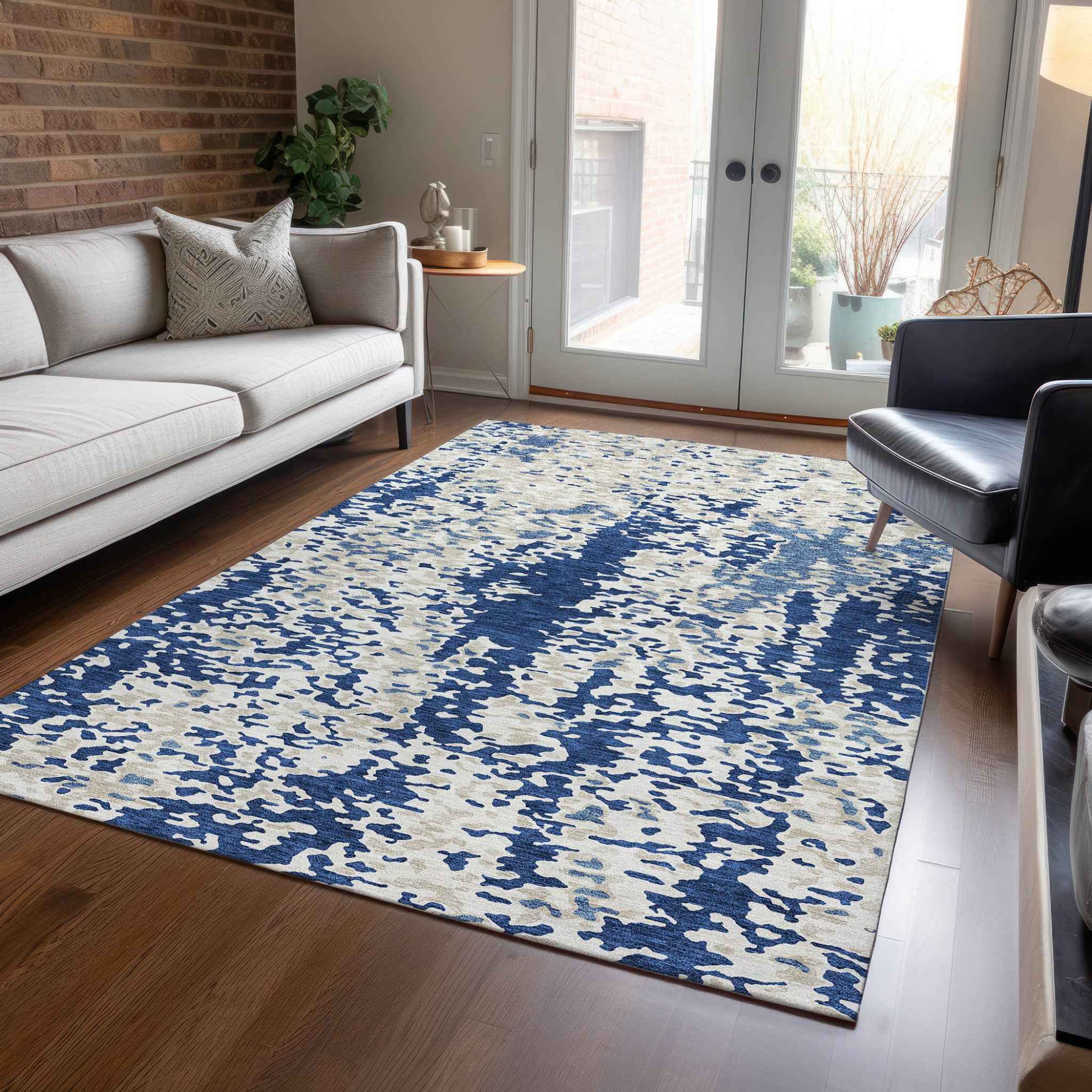 5' X 8' Navy Blue And Ivory Abstract Washable Indoor Outdoor Area Rug