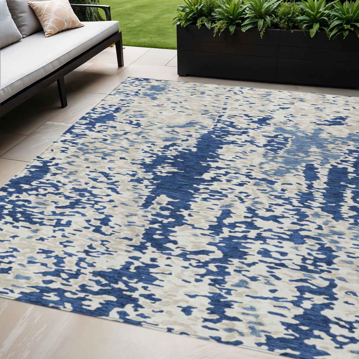 5' X 8' Navy Blue And Ivory Abstract Washable Indoor Outdoor Area Rug