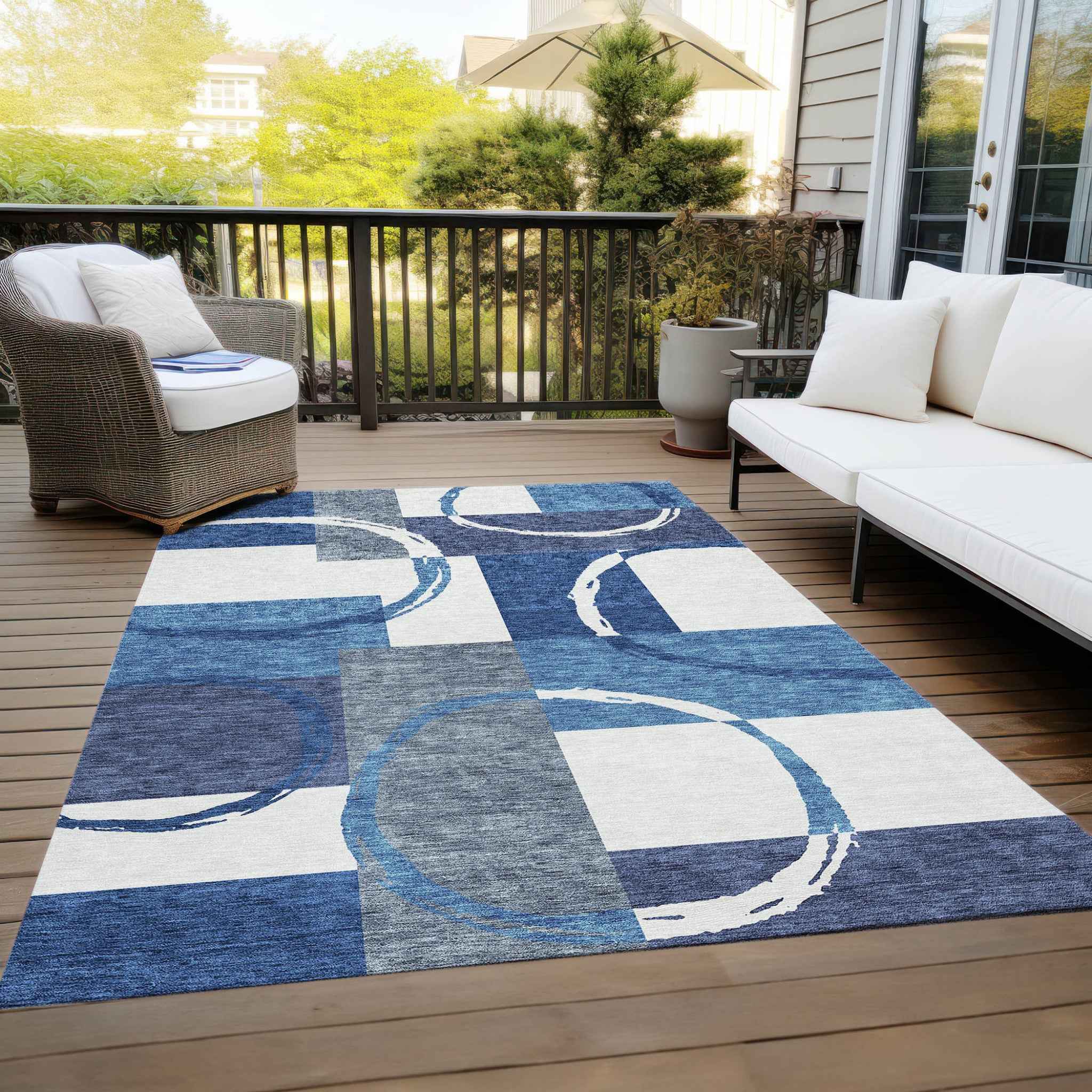 5' X 8' Blue And Ivory Geometric Washable Indoor Outdoor Area Rug
