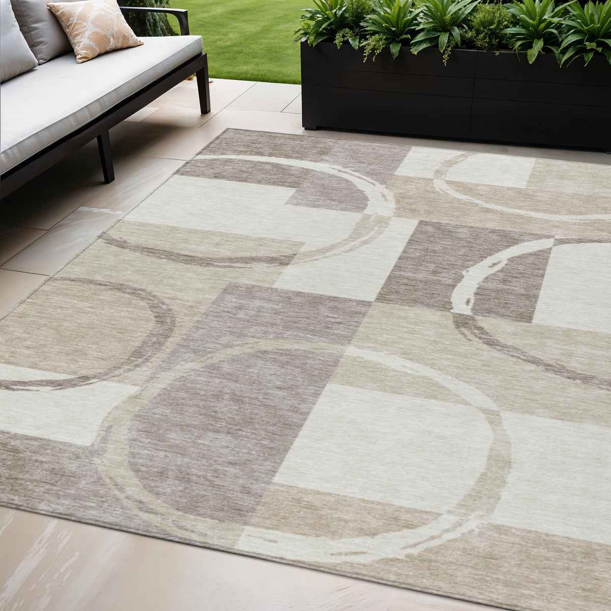 5' X 8' Ivory And Beige Geometric Washable Indoor Outdoor Area Rug