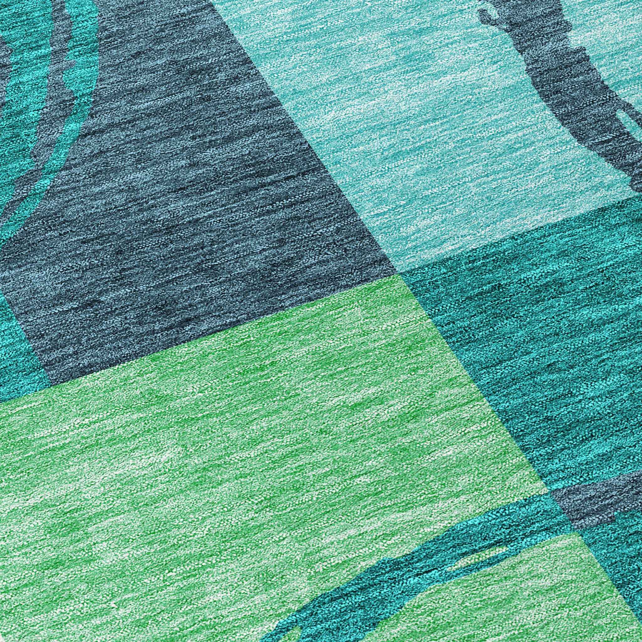 8' Teal Blue And Green Round Geometric Washable Indoor Outdoor Area Rug