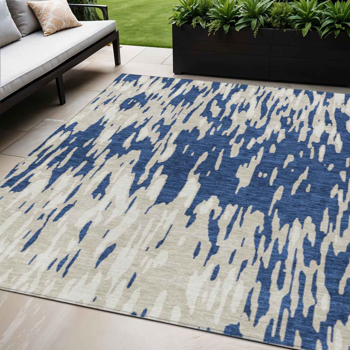 5' X 8' Navy Blue And Ivory Abstract Washable Indoor Outdoor Area Rug