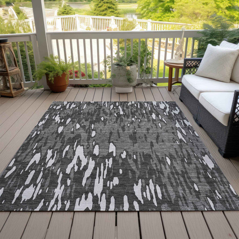8' X 10' Gray And Ivory Abstract Washable Indoor Outdoor Area Rug