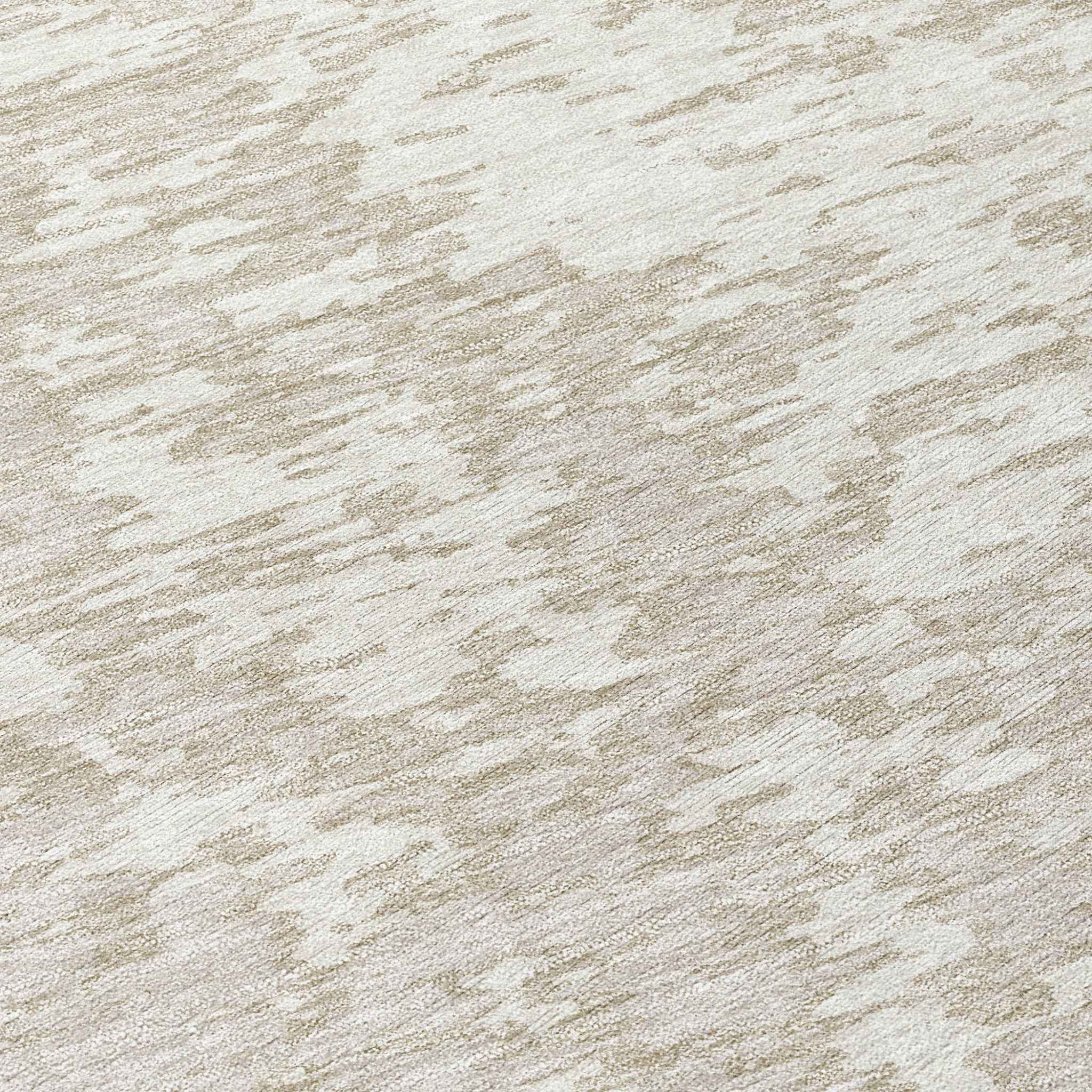 8' Ivory And Off White Round Abstract Washable Indoor Outdoor Area Rug