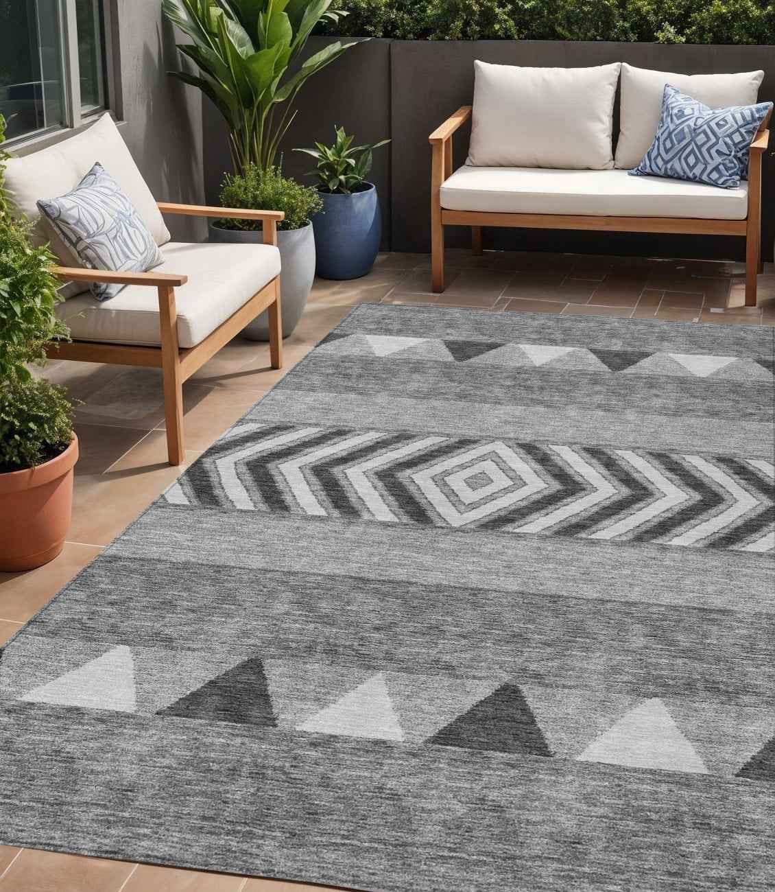 5' X 8' Gray Charcoal And Silver Southwestern Washable Indoor Outdoor Area Rug