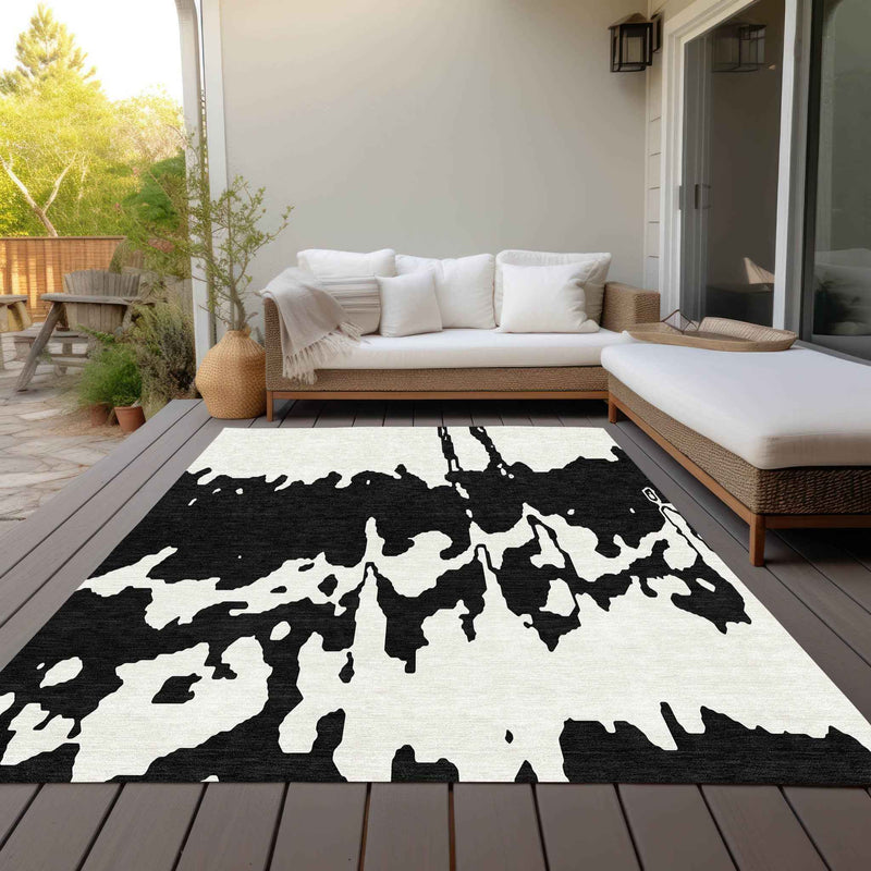 9' X 12' Black And Ivory Abstract Washable Indoor Outdoor Area Rug