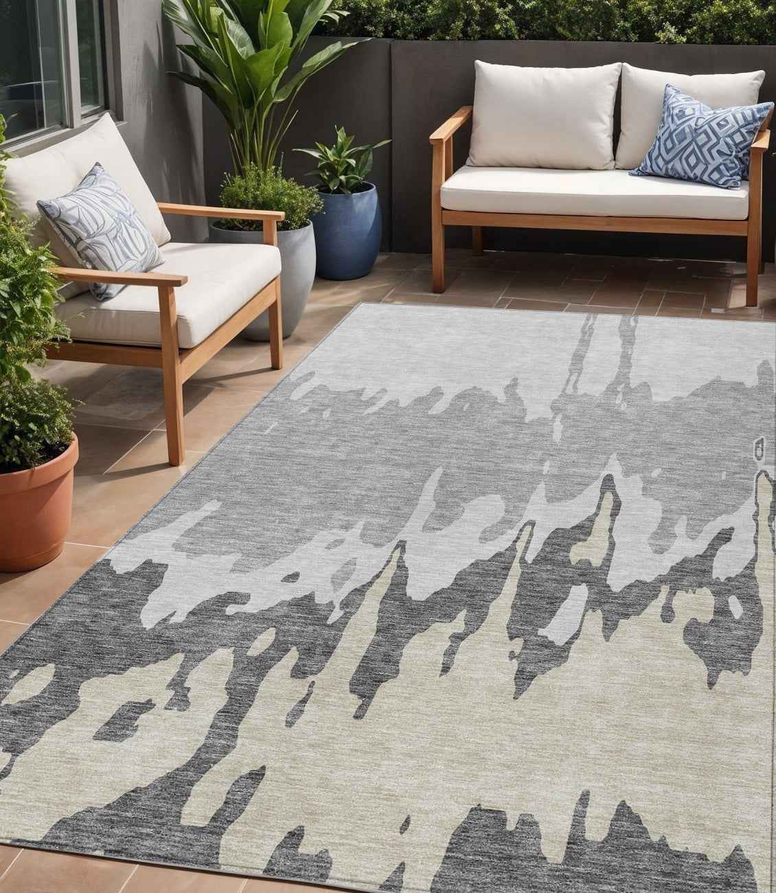 5' X 8' Gray And Silver Abstract Washable Indoor Outdoor Area Rug