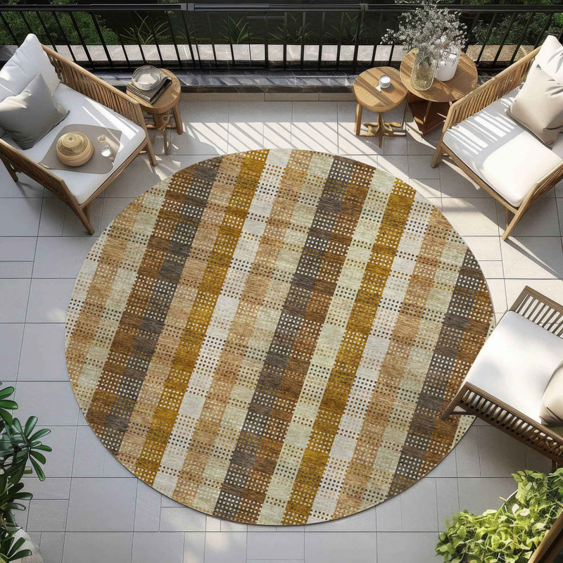 8' Wheat Ivory And Brown Round Plaid Washable Indoor Outdoor Area Rug
