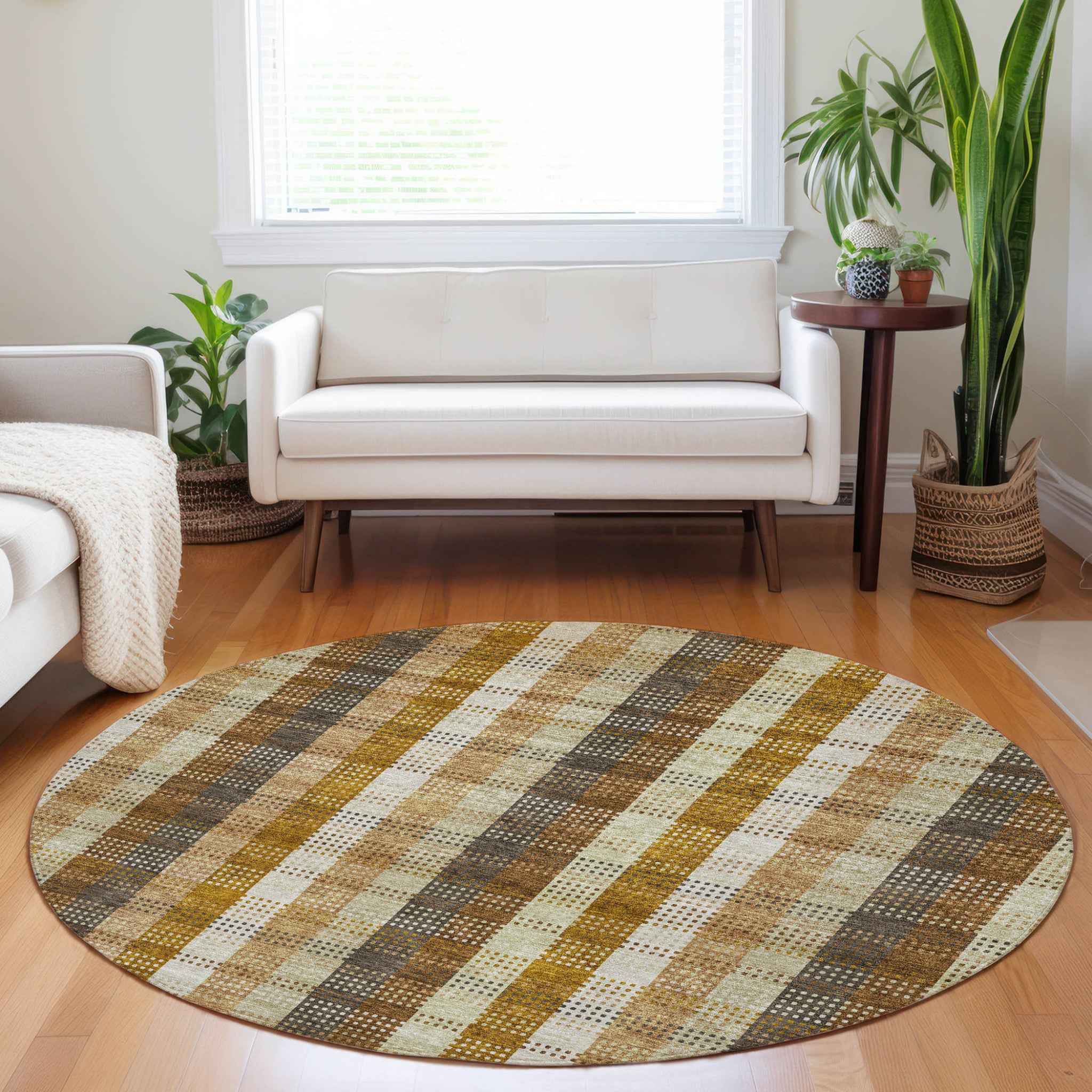 8' Wheat Ivory And Brown Round Plaid Washable Indoor Outdoor Area Rug