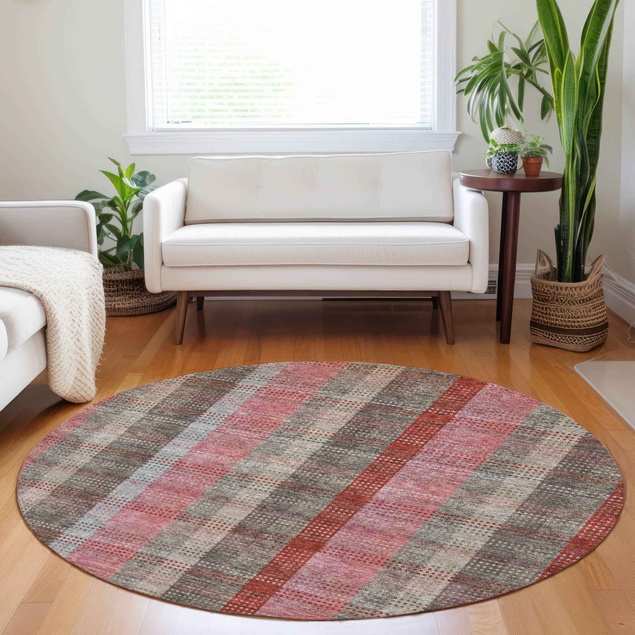 8' Red Pink And Pewter Round Plaid Washable Indoor Outdoor Area Rug
