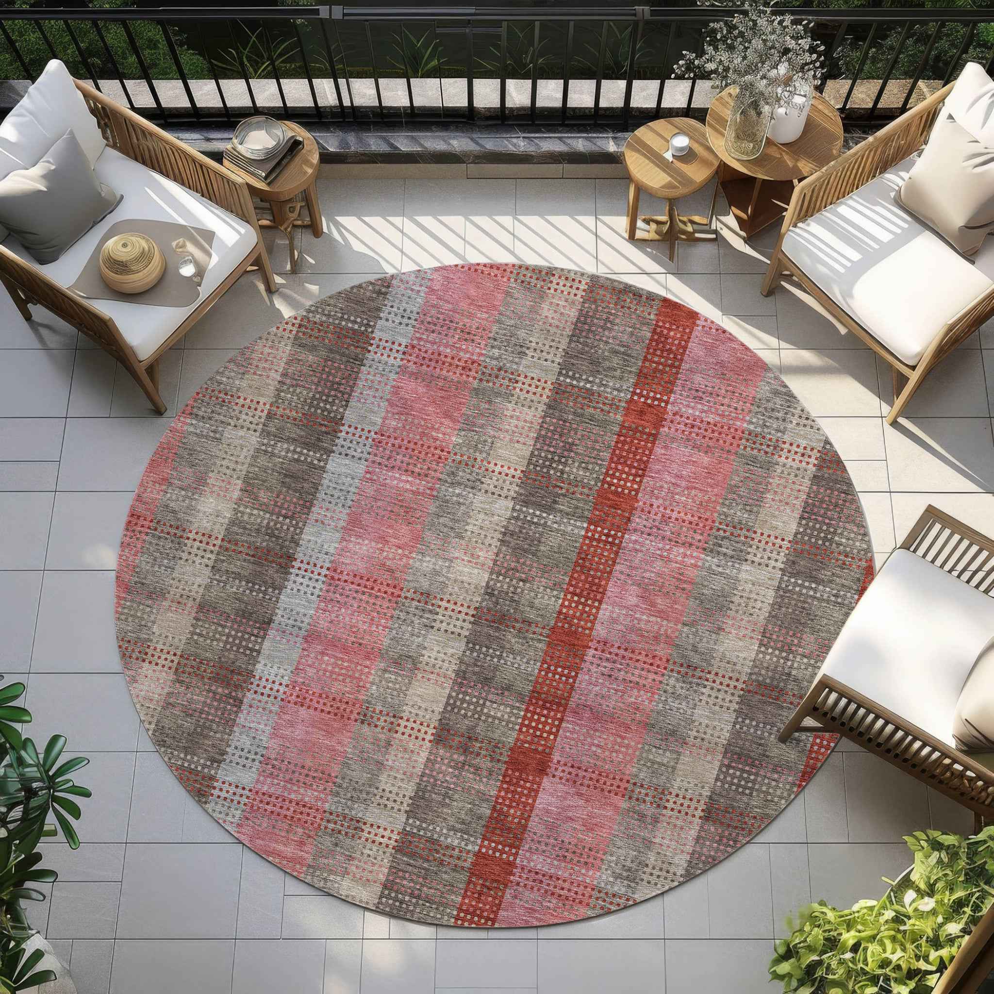 8' Red Pink And Pewter Round Plaid Washable Indoor Outdoor Area Rug