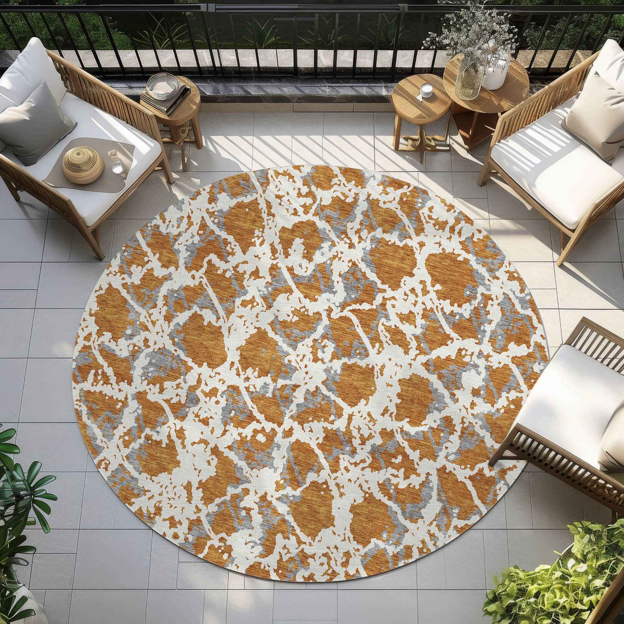 8' Copper And Ivory Round Abstract Washable Indoor Outdoor Area Rug