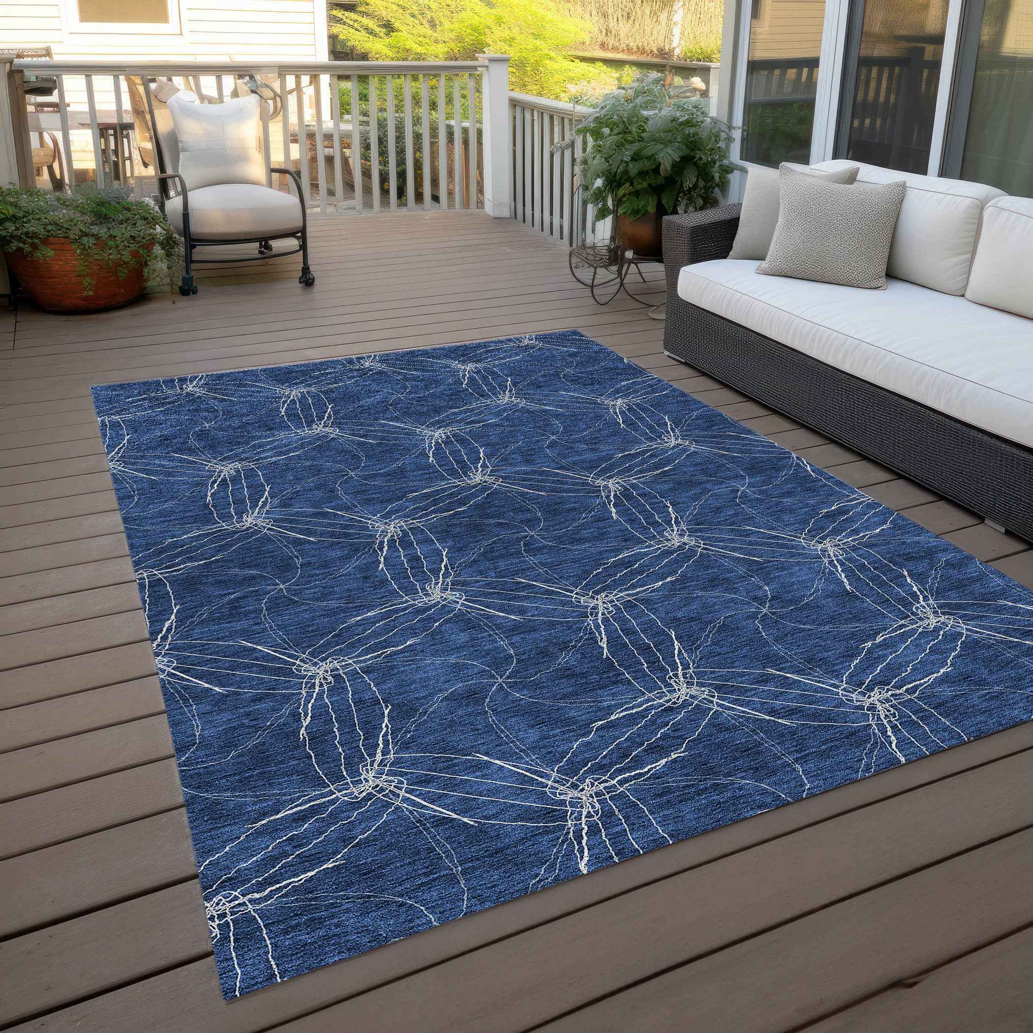 5' X 8' Navy Blue And Ivory Geometric Washable Indoor Outdoor Area Rug