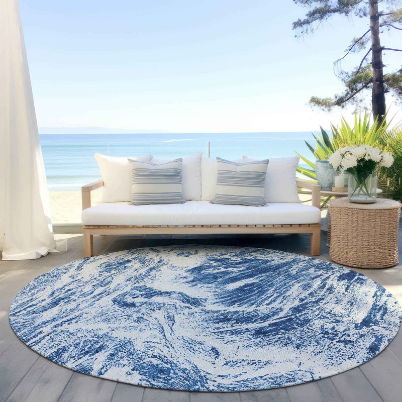 8' Navy Blue And Ivory Round Abstract Washable Indoor Outdoor Area Rug