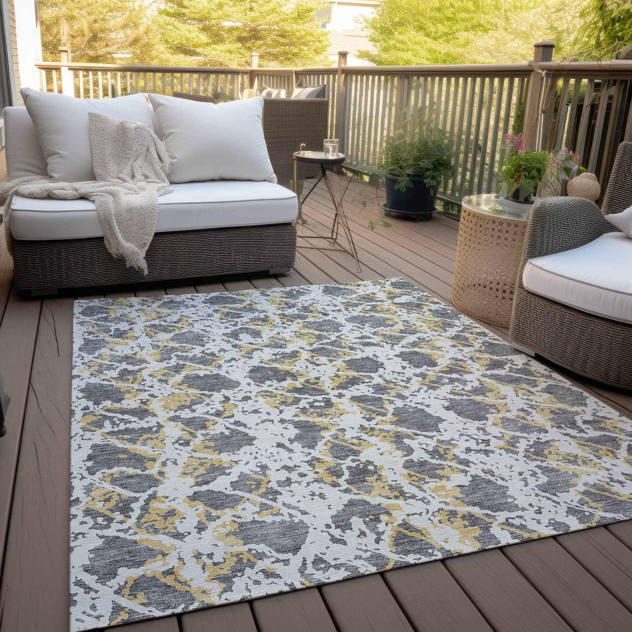 10' X 14' Gray And Ivory Abstract Washable Indoor Outdoor Area Rug