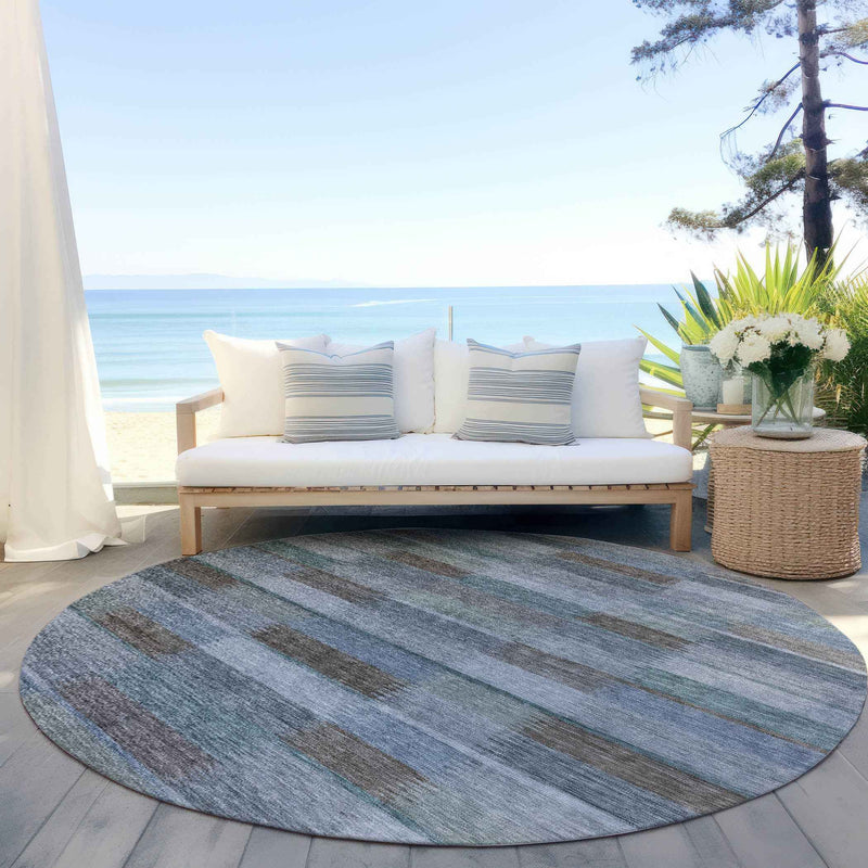 8' Blue Denim Blue And Brown Round Striped Washable Indoor Outdoor Area Rug