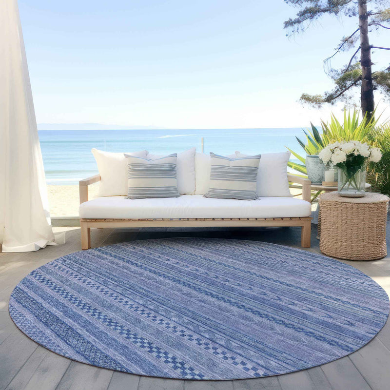 8' Denim Blue And Sky Blue Round Striped Washable Indoor Outdoor Area Rug