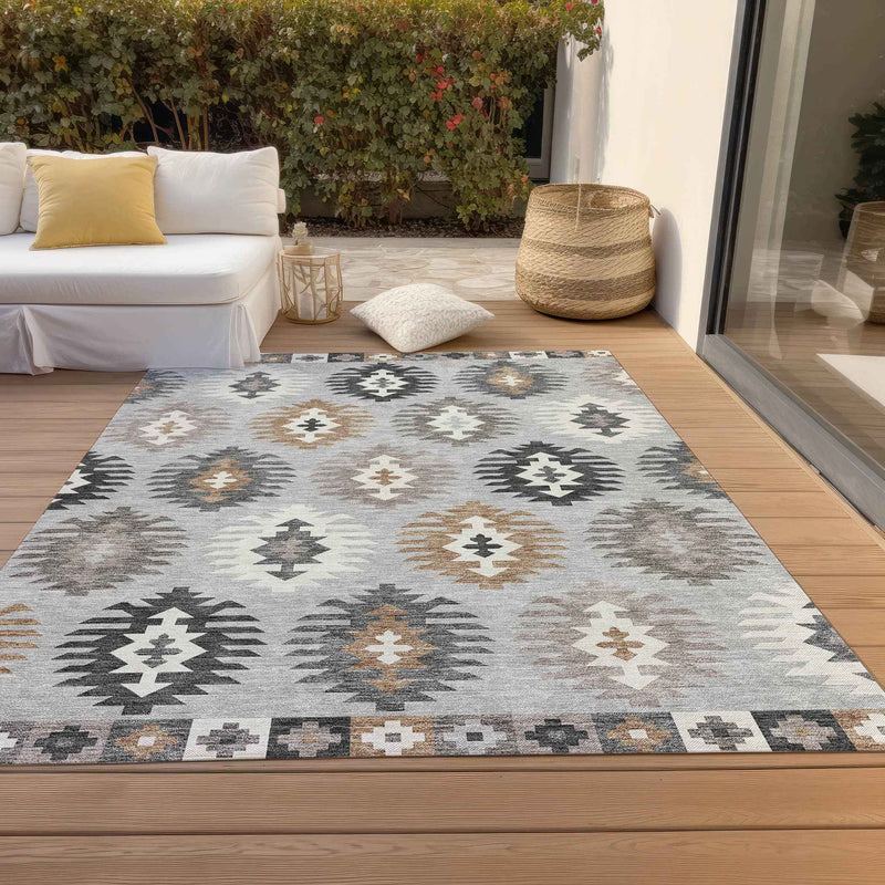5' X 8' Silver Beige And Charcoal Southwestern Washable Indoor Outdoor Area Rug