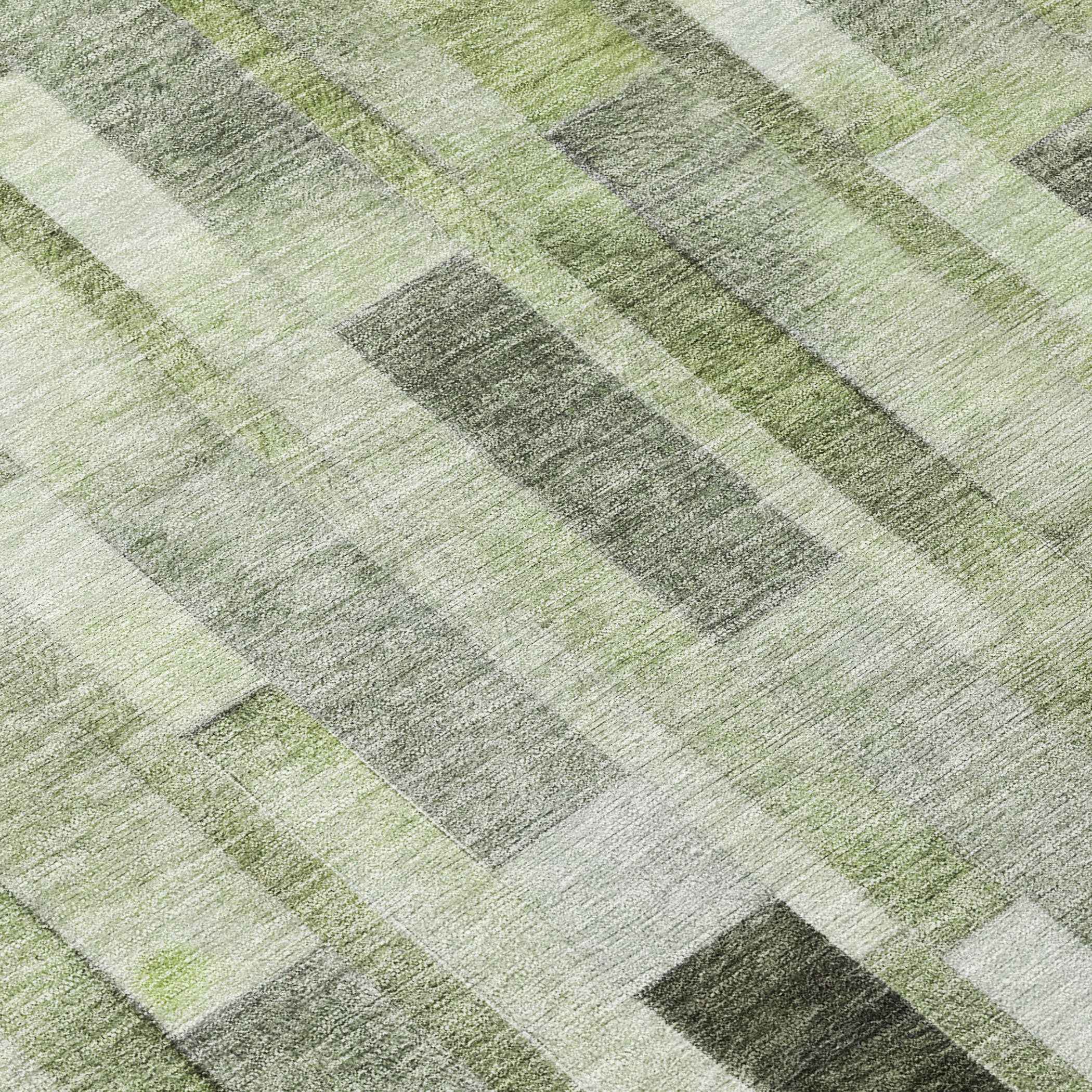 8' Green And Gray Round Striped Washable Indoor Outdoor Area Rug