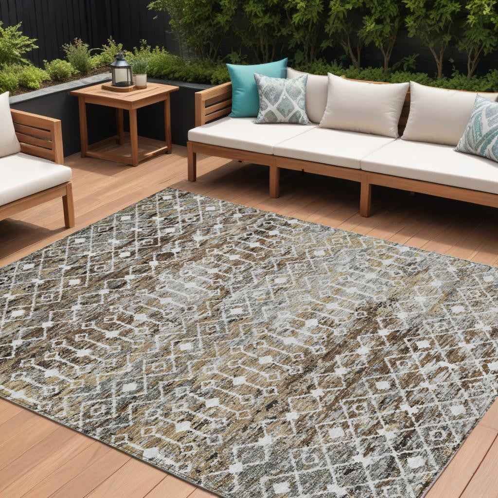 8' X 10' Brown And Beige Argyle Washable Indoor Outdoor Area Rug