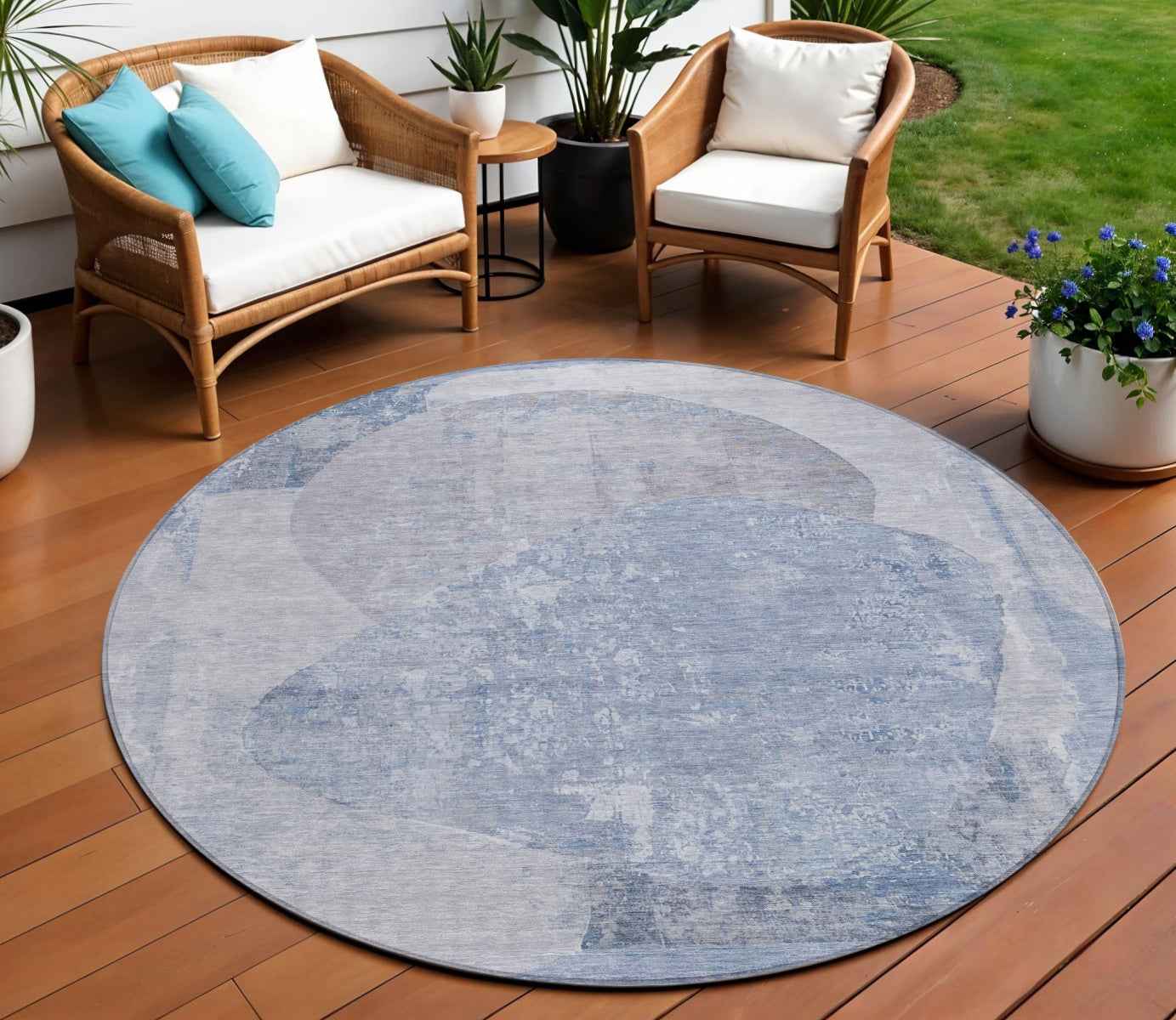 8' Sky Blue And Denim Blue Round Abstract Washable Indoor Outdoor Area Rug