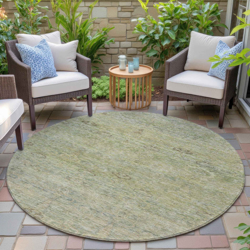 8' Green And Gold Round Oriental Washable Indoor Outdoor Area Rug