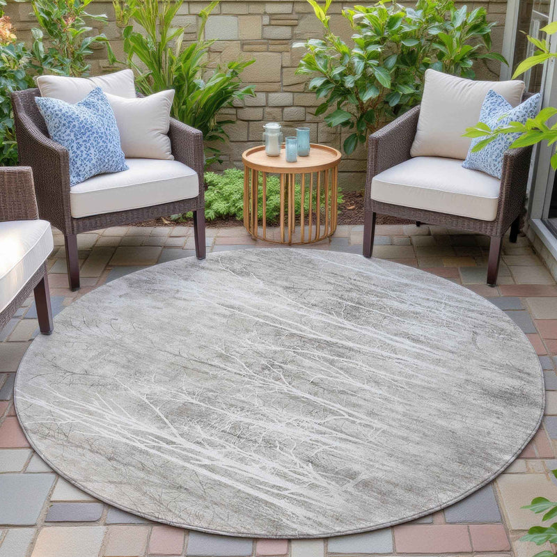 8' Silver And Gray Round Floral Washable Indoor Outdoor Area Rug
