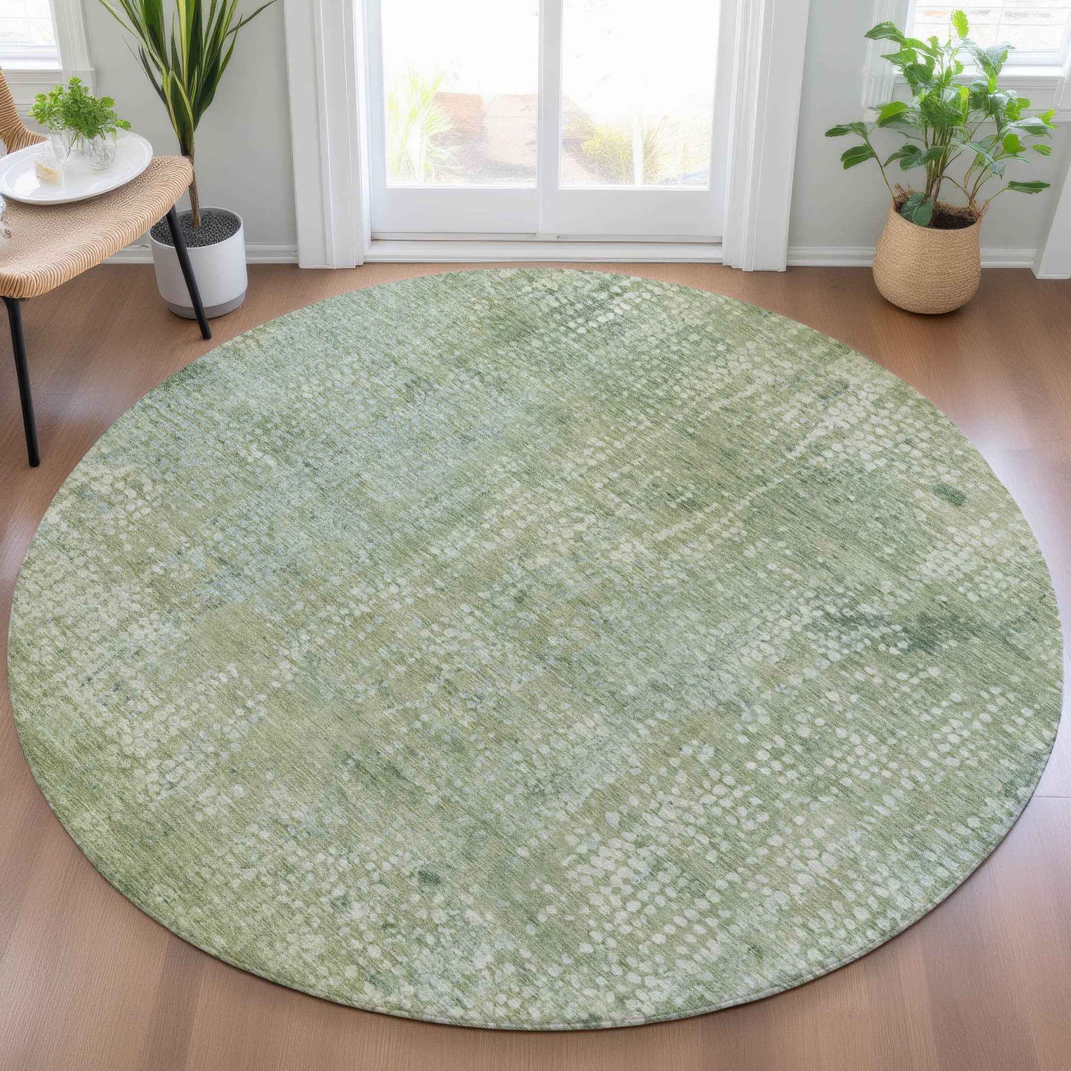8' Green And Ivory Round Abstract Washable Indoor Outdoor Area Rug
