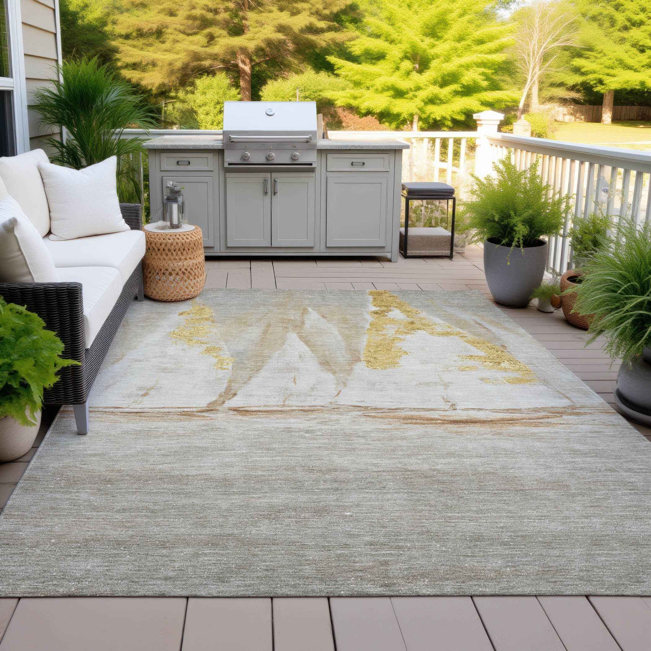 8' X 10' Taupe And Gold Nautical Washable Indoor Outdoor Area Rug