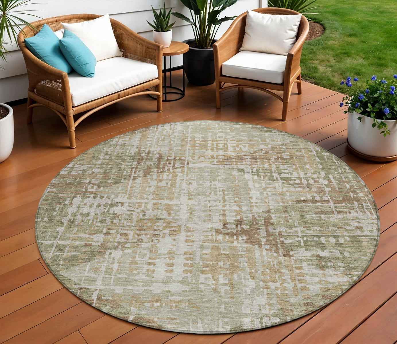 8' Fern Green And Beige Round Geometric Washable Indoor Outdoor Area Rug