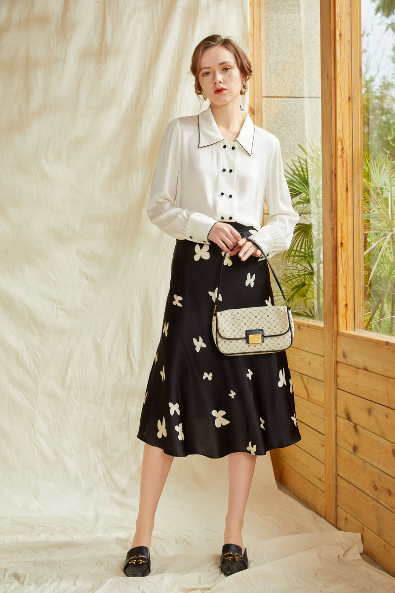 White silk button-up shirt with contrast collar, buttoned cuffs, long sleeves