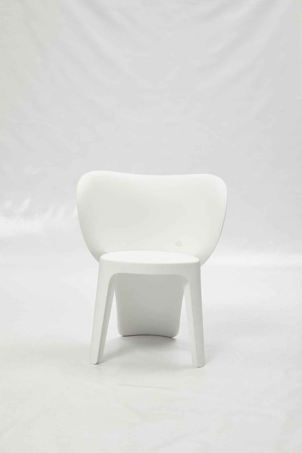 Set Of Four White Heavy Duty Plastic Juvenile Chairs