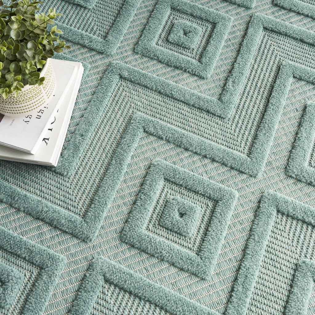 7' X 10' Aqua Indoor Outdoor Area Rug