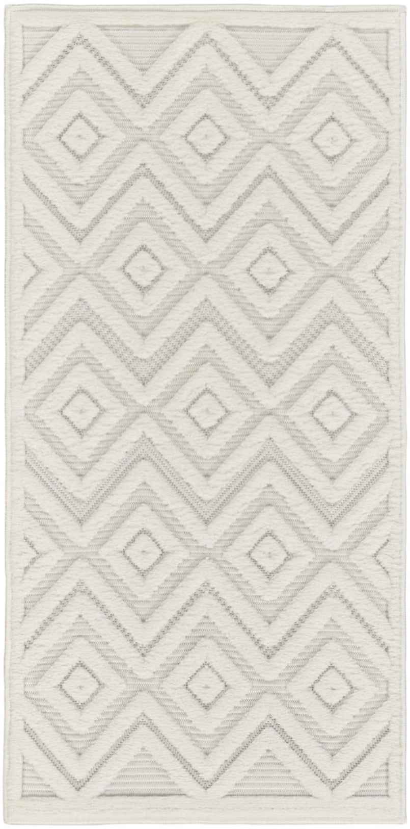 3' X 5' Ivory And White Geometric Indoor Outdoor Area Rug