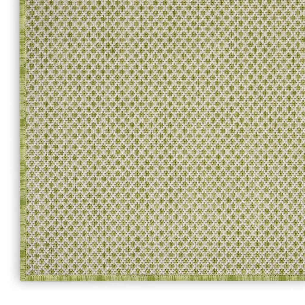 9' X 12' Green And Ivory Indoor Outdoor Area Rug