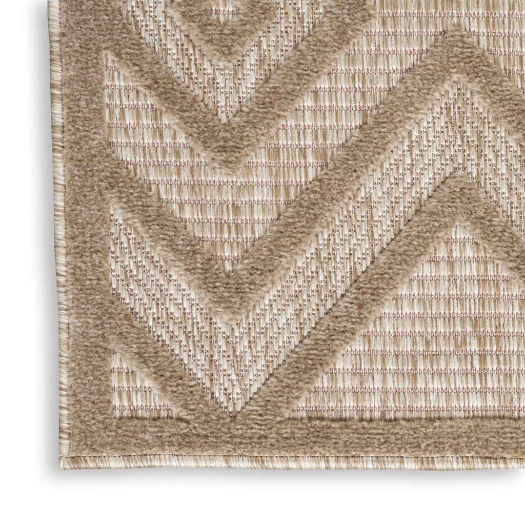 6' Natural And Ivory Geometric Indoor Outdoor Area Rug