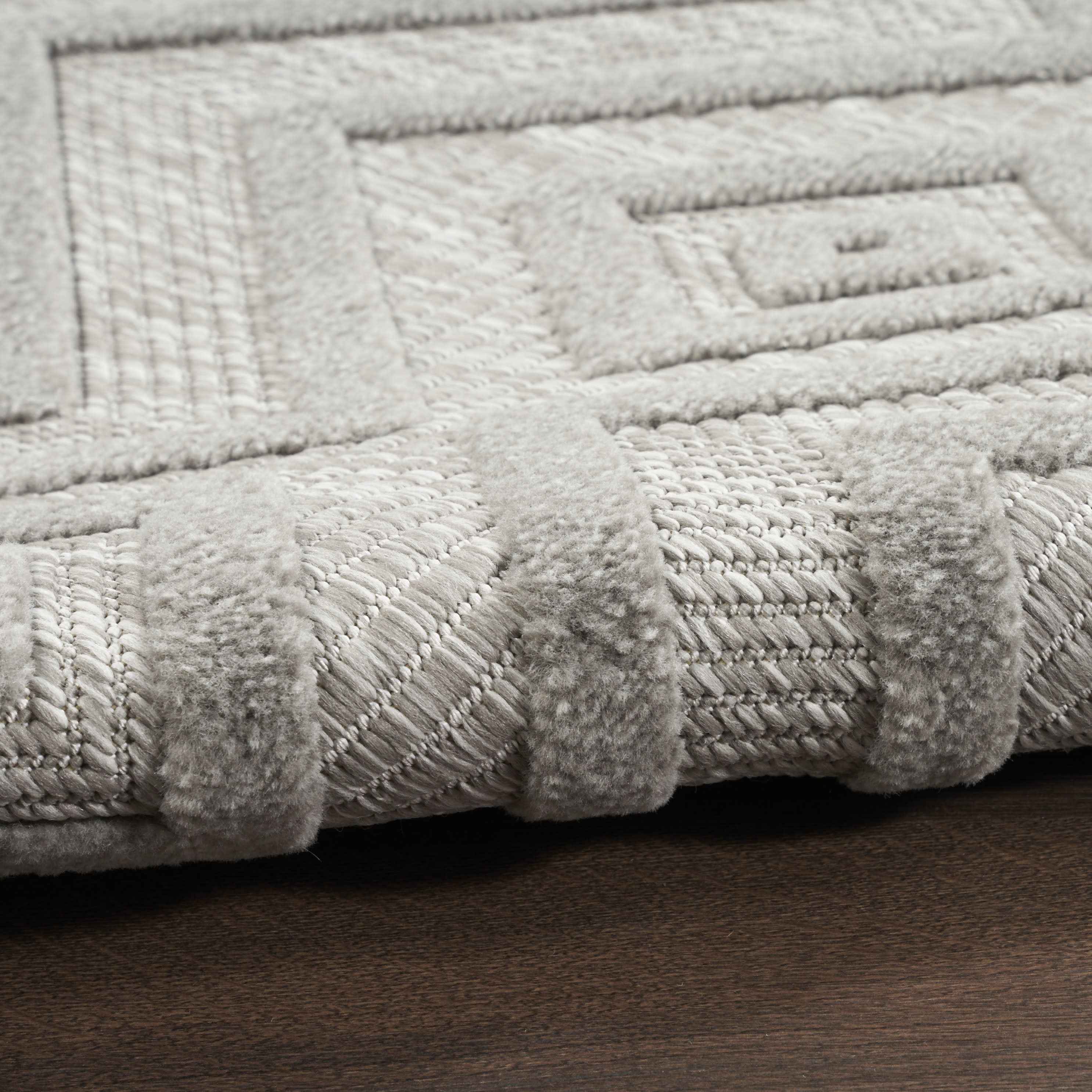 6' Silver And Gray Geometric Indoor Outdoor Area Rug