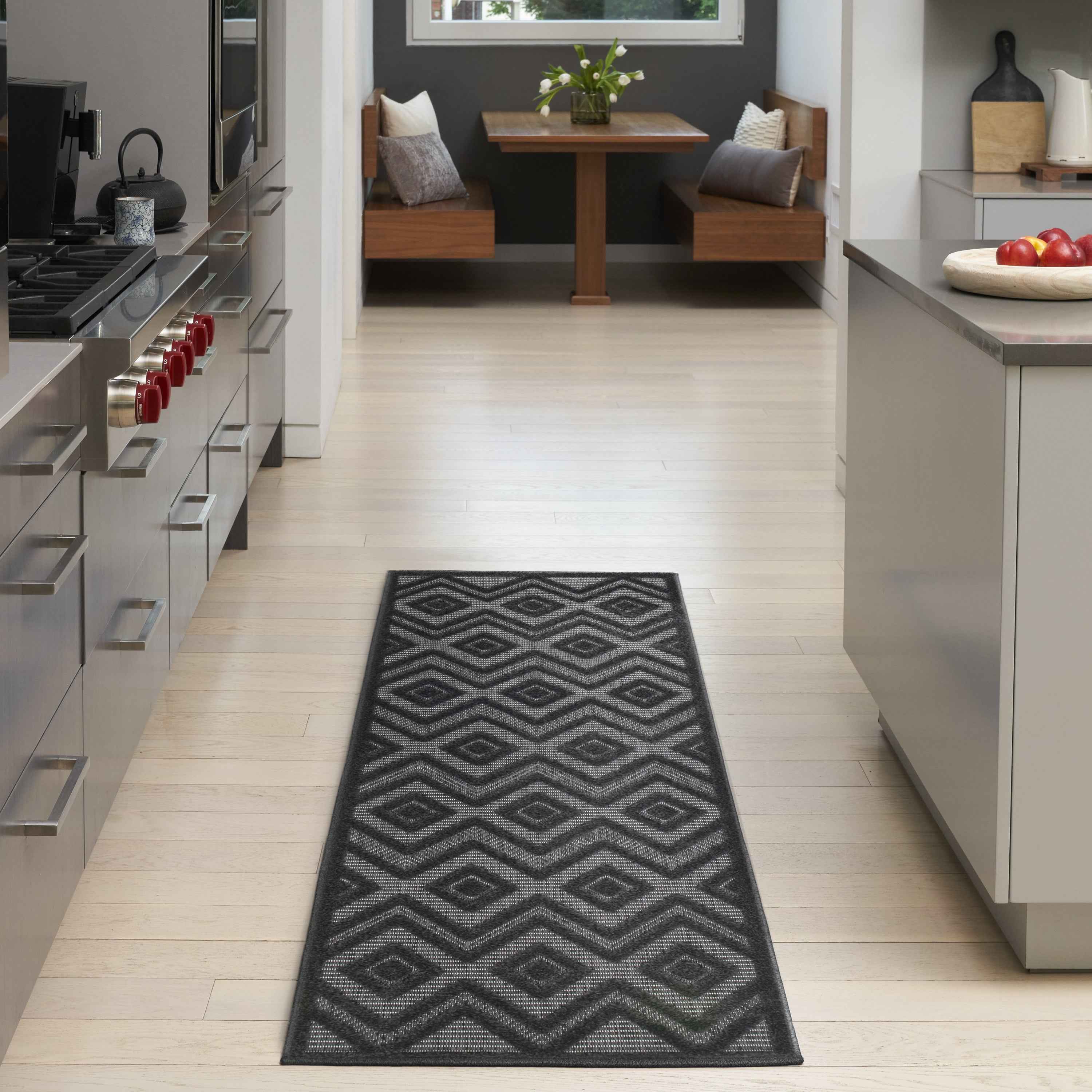 6' Charcoal And Black Geometric Indoor Outdoor Area Rug
