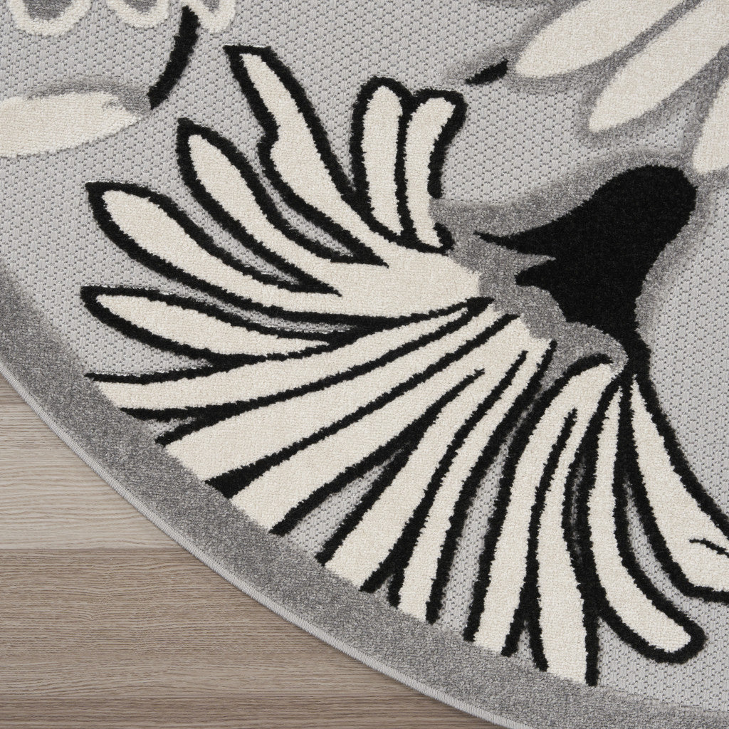 5' Black And White Round Floral Indoor Outdoor Area Rug - Sports & Outdoor