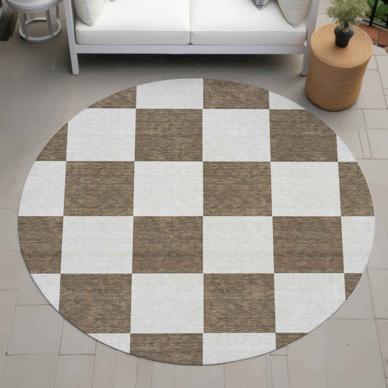 8' Chocolate And Ivory Round Geometric Washable Indoor Outdoor Area Rug