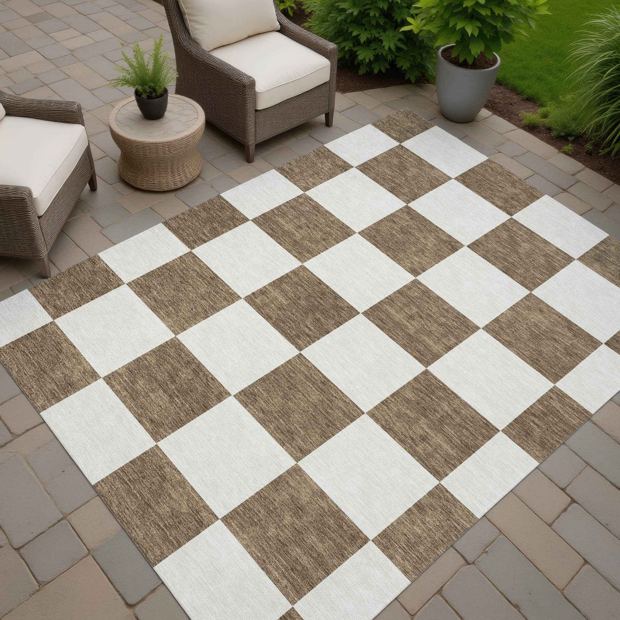 5' X 8' Chocolate And Ivory Geometric Washable Indoor Outdoor Area Rug