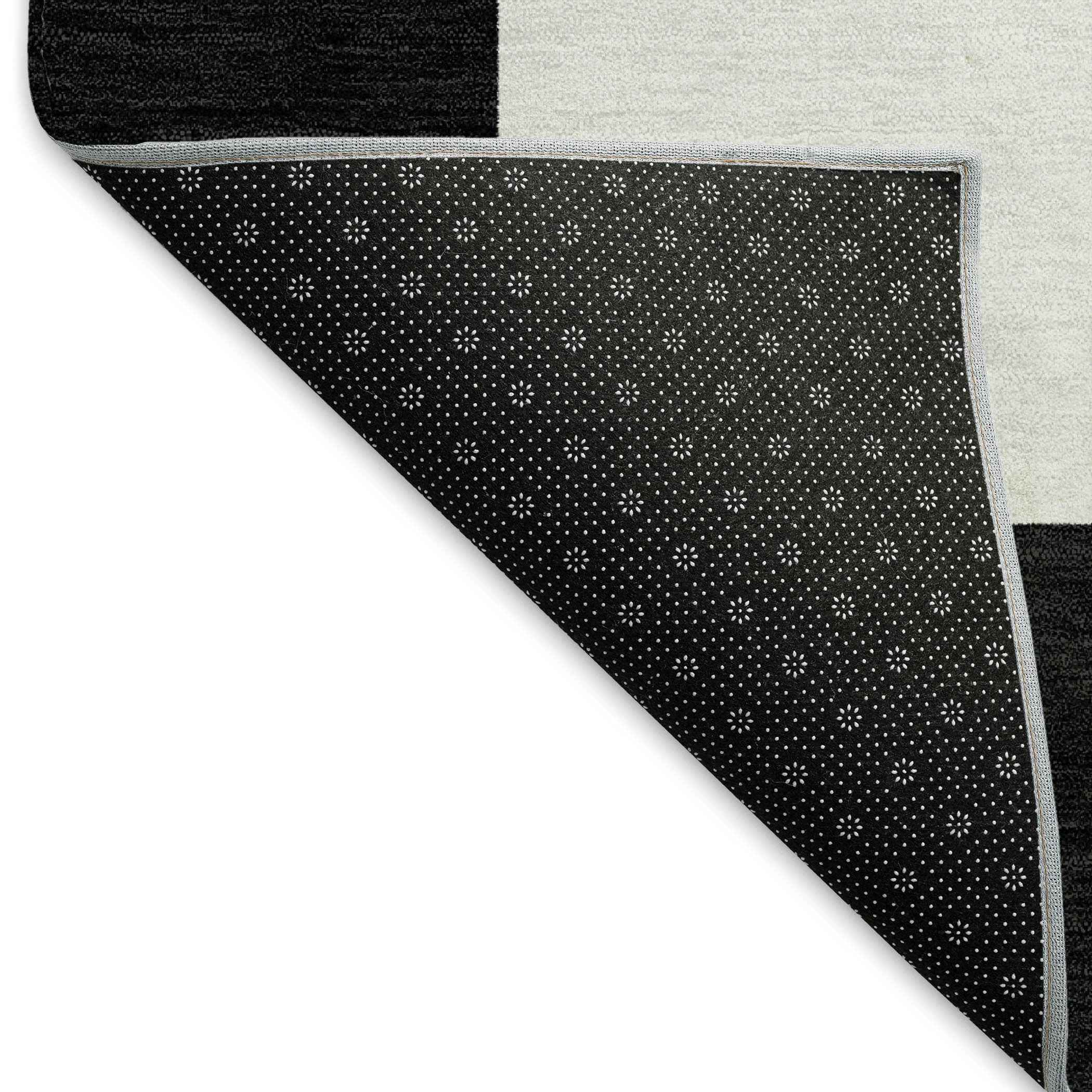 8' X 10' Black And White Geometric Washable Indoor Outdoor Area Rug