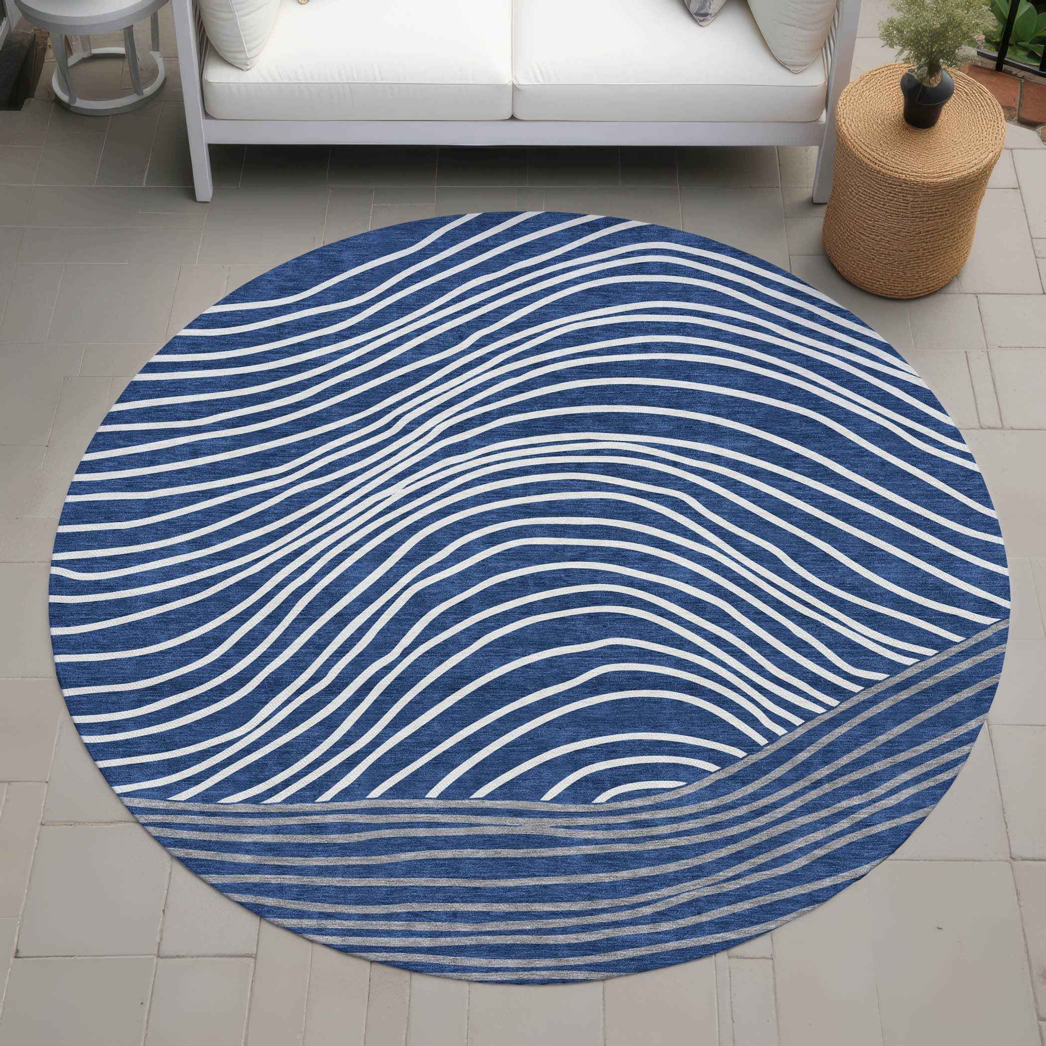 8' Navy Blue And Ivory Round Striped Washable Indoor Outdoor Area Rug