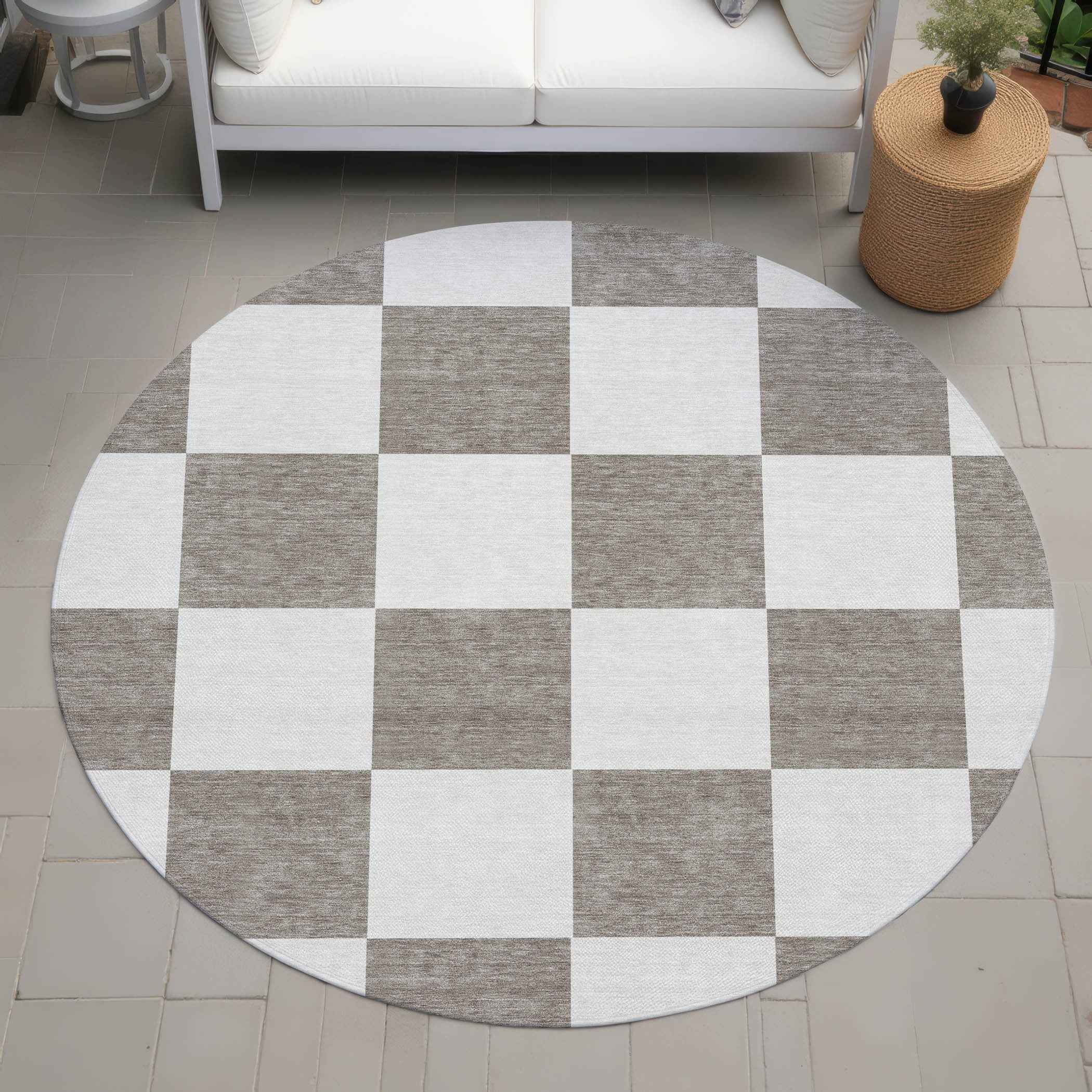8' Taupe And Ivory Round Geometric Washable Indoor Outdoor Area Rug