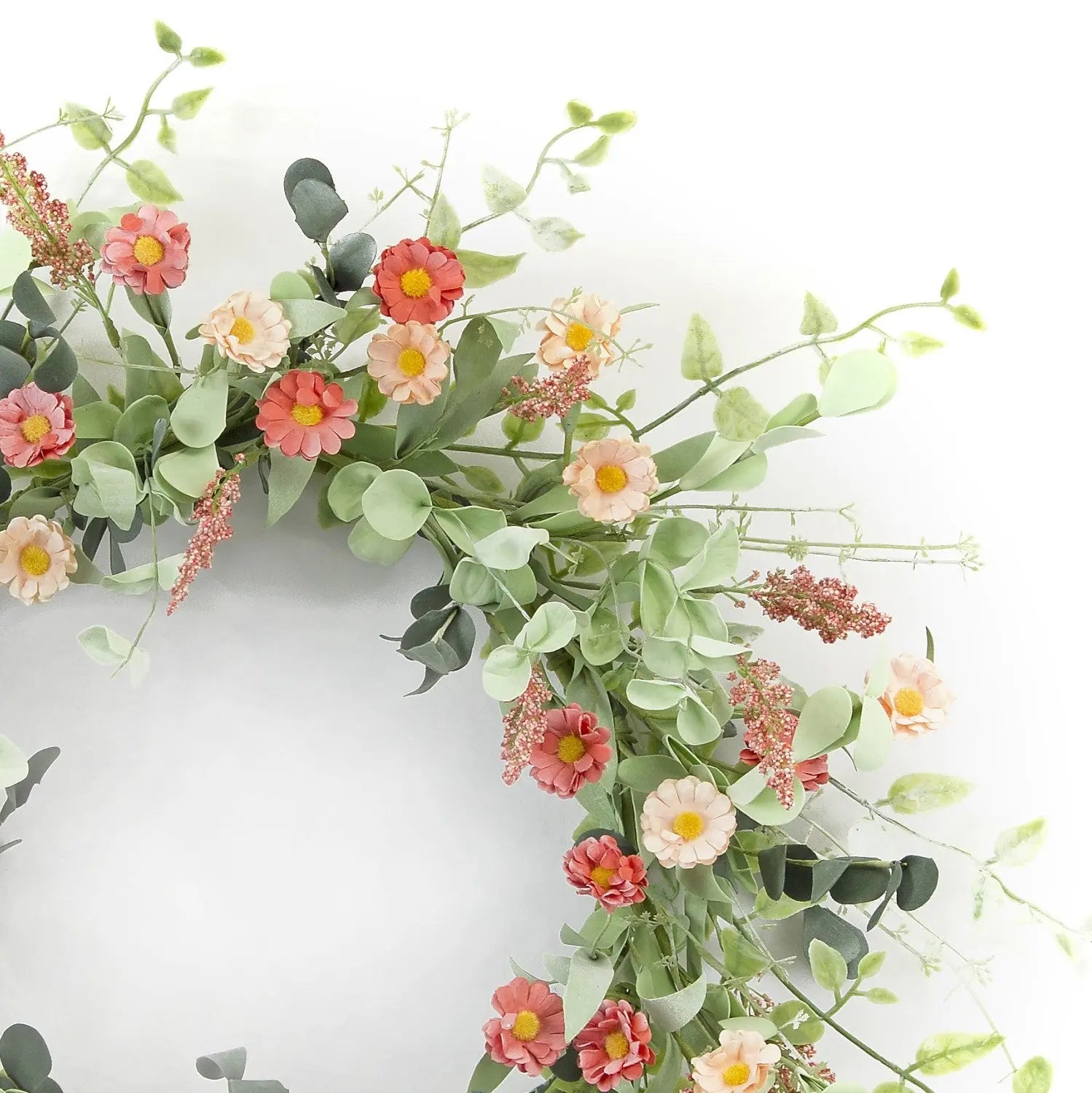24" Pink and Green Artificial Spring Daisy Wreath Homeroots Home Decor